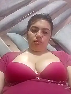 Snapshot of naughty-sharlot chatting on 4, 1, 2025 naughty-sharlot online show from 4, 1, 2025