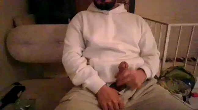 Snapshot of DateMike94 chatting on 25, 2, 2025 DateMike94 online show from 25, 2, 2025