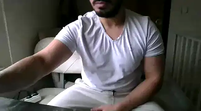 Snapshot of DateMike94 chatting on 12, 2, 2025 DateMike94 online show from 12, 2, 2025