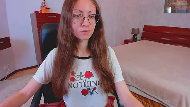 Pantyhose Mila online show from 24, 10, 2025