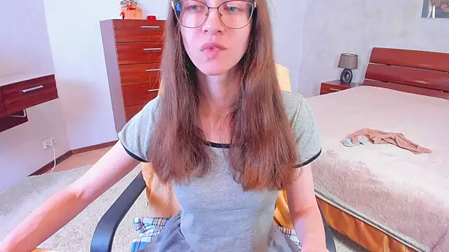 Pantyhose Mila online show from 17, 2, 2026