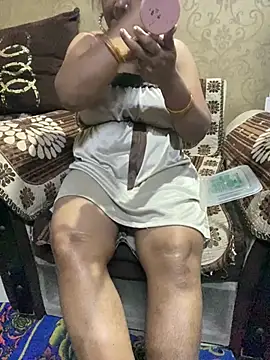 Tameesh sexy mistress online show from 25, 3, 2026