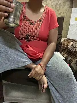 Tameesh sexy mistress online show from 19, 4, 2026