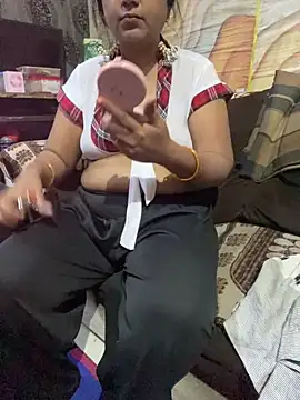 Tameesh sexy mistress online show from 22, 3, 2026