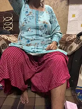 Tameesh sexy mistress online show from 21, 2, 2026