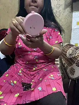 Tameesh sexy mistress online show from 11, 1, 2026