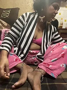 Tameesh sexy mistress online show from 5, 2, 2026