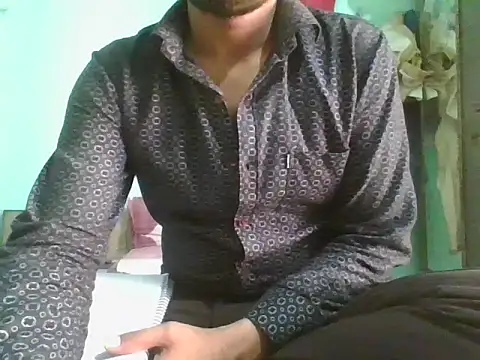 Snapshot of Ishan003 chatting on 27, 10, 2025 Ishan003 online show from 27, 10, 2025