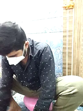 Snapshot of Ishan003 chatting on 20, 11, 2025 Ishan003 online show from 20, 11, 2025