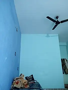 Ishan003 online show from 5, 12, 2025