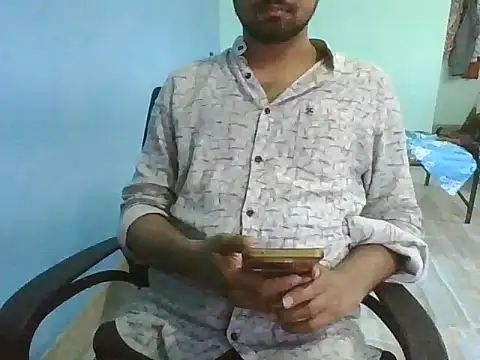 Snapshot of Ishan003 chatting on 10, 11, 2025 Ishan003 online show from 10, 11, 2025