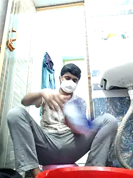 Snapshot of Ishan003 chatting on 13, 9, 2025 Ishan003 online show from 13, 9, 2025