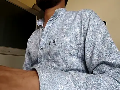 Snapshot of Ishan003 chatting on 14, 9, 2025 Ishan003 online show from 14, 9, 2025