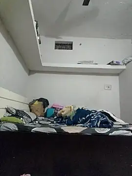 Priya Strip online show from 3, 12, 2025