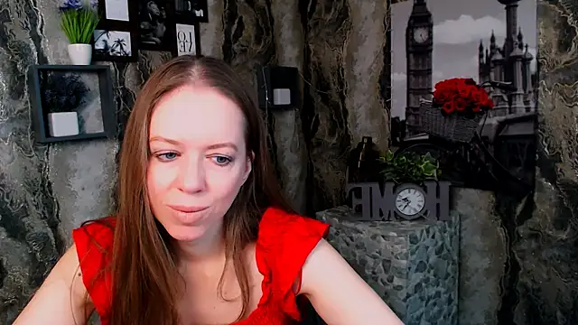 Snapshot of GloriaSi_ chatting on 29, 10, 2025 GloriaSi online show from 29, 10, 2025