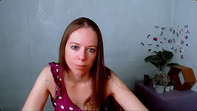 Snapshot of GloriaSi_ chatting on 27, 5, 2026 GloriaSi online show from 27, 5, 2026
