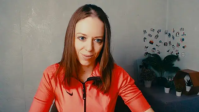 Snapshot of GloriaSi_ chatting on 13, 11, 2025 GloriaSi online show from 13, 11, 2025