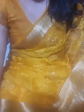 Snapshot of Bhabhi_desi12 chatting on 20, 9, 2025 Bhabhi desi12 online show from 20, 9, 2025