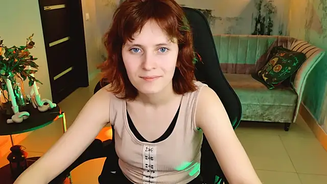 Snapshot of LolaAsmus chatting on 12, 3, 2025 LolaAsmus online show from 12, 3, 2025