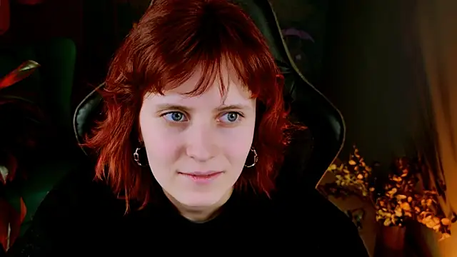 Snapshot of LolaAsmus chatting on 11, 3, 2025 LolaAsmus online show from 11, 3, 2025