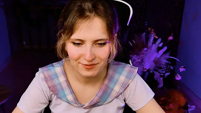 Snapshot of LolaAsmus chatting on 15, 2, 2025 LolaAsmus online show from 15, 2, 2025