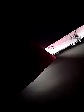 Snapshot of Jovende28 chatting on 4, 11, 2025 Jovende28 online show from 4, 11, 2025