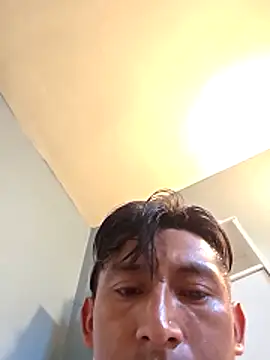 Snapshot of Jovende28 chatting on 28, 10, 2025 Jovende28 online show from 28, 10, 2025