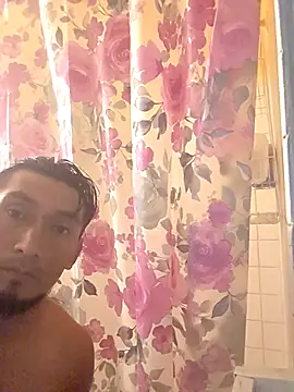 Snapshot of Jovende28 chatting on 2, 11, 2025 Jovende28 online show from 2, 11, 2025