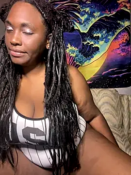 Stacy Raine online show from 15, 10, 2025