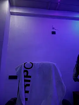 Snapshot of DiyAsingHh chatting on 12, 10, 2025 DiyAsingHh online show from 12, 10, 2025