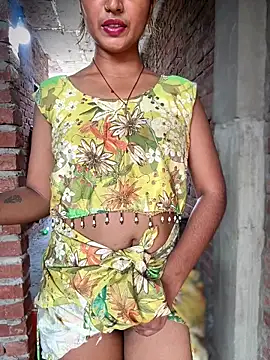 Snapshot of DiyAsingHh chatting on 3, 6, 2026 DiyAsingHh online show from 3, 6, 2026