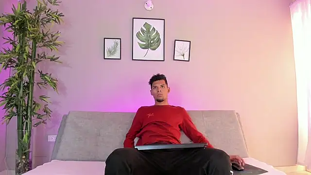 miaa lux online show from 10, 3, 2025