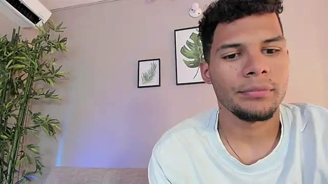 miaa lux online show from 14, 3, 2025