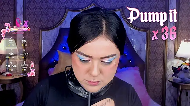 SoffiQueen online show from 24, 2, 2026