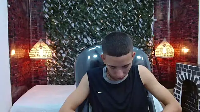 JackSwan18 online show from 23, 12, 2024