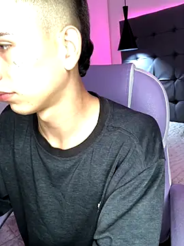 JackSwan18 online show from 8, 10, 2025