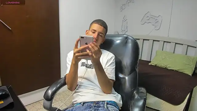 JackSwan18 online show from 28, 9, 2025