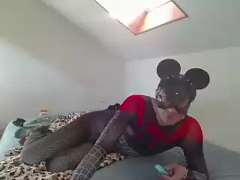 Angelbunn online show from 4, 3, 2025