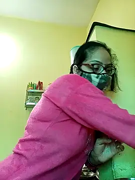 heenage online show from 3, 2, 2026