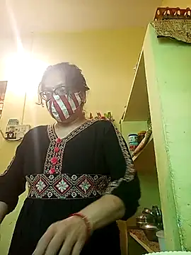 heenage online show from 11, 3, 2026