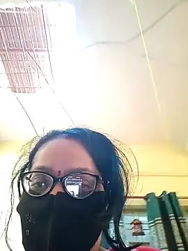 heenage online show from 17, 1, 2026