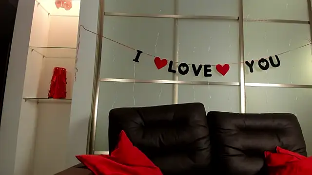 Emma Flin online show from 10, 3, 2026