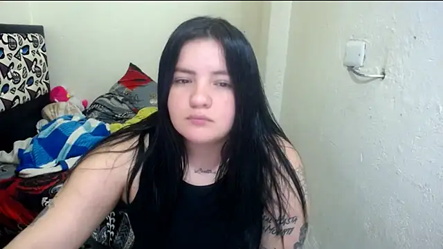 Snapshot of shopyymessyy chatting on 26, 5, 2026 shopyymessyy online show from 26, 5, 2026