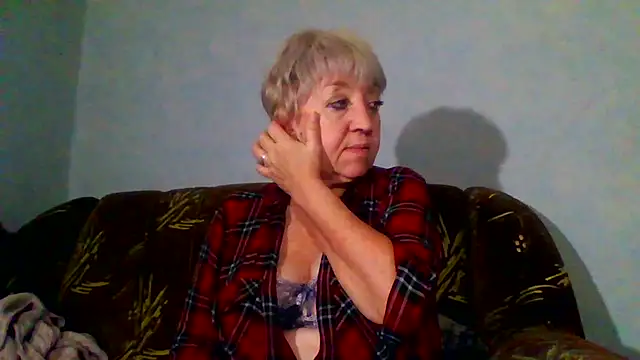 Snapshot of AnjelElinor chatting on 9, 10, 2025 AnjelElinor online show from 9, 10, 2025