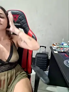 luuhcat09 online show from 17, 4, 2026