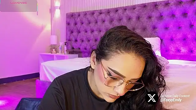 EMILYY FOXY online show from 9, 3, 2026