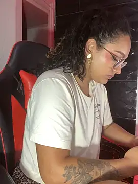 EMILYY FOXY online show from 13, 5, 2026