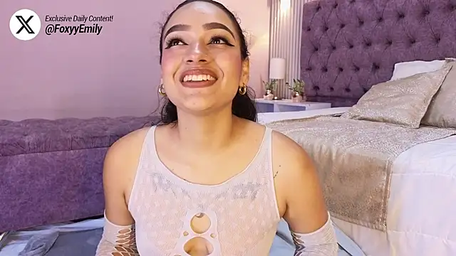 EMILYY FOXY online show from 11, 11, 2025