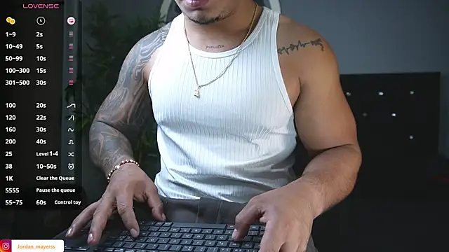 Snapshot of jordan_mayers02 chatting on 11, 5, 2026 jordan mayers02 online show from 11, 5, 2026
