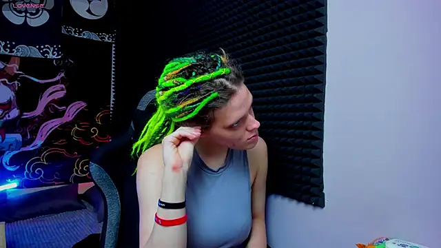 KIKI Krash online show from 10, 10, 2025